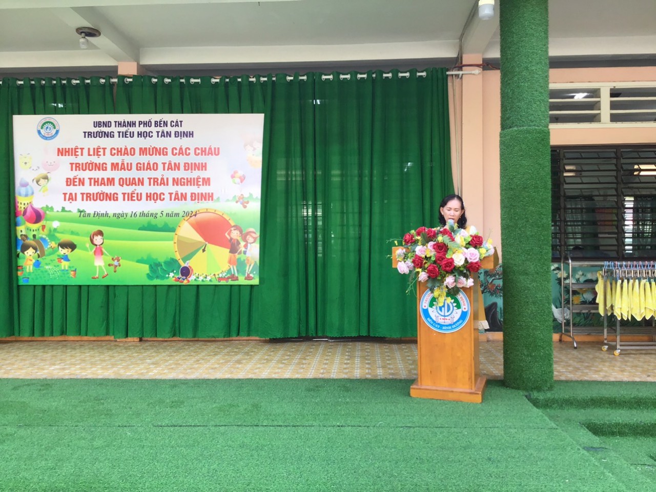 Tham Quan Trường Tiểu Học Tân Định
